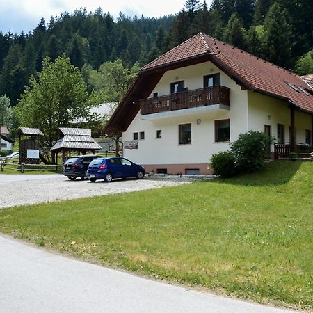 Farm Stay Loger Ljubno Exterior photo